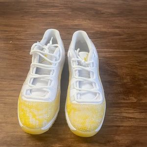 Jordan 11 Retro Low "Yellow snakeskin" shoes